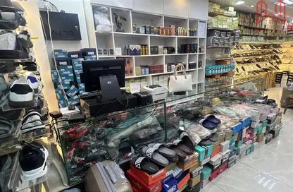 متجر - استوديو للايجار في أبو شغارة - الشارقة