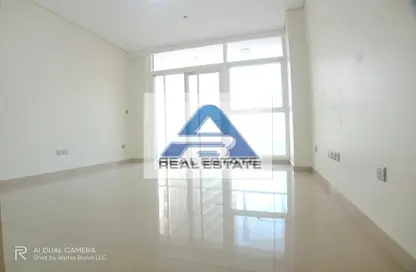 Apartment - 3 Bedrooms - 4 Bathrooms for rent in Al Waha Tower - Al Khalidiya - Abu Dhabi