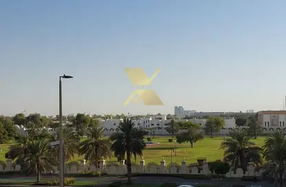 شقة - 3 غرف نوم - 3 حمامات للايجار في شارع المطار - أبوظبي