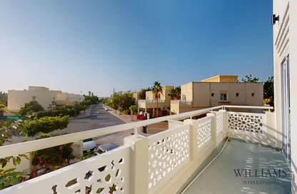 Villa - 4 Bedrooms - 4 Bathrooms for rent in Meadows 9 - Meadows - Dubai