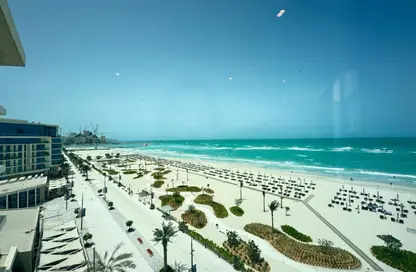 شقة - 3 غرف نوم - 4 حمامات للايجار في ممشى السعديات - منطقة السعديات الثقافية - جزيرة السعديات - أبوظبي