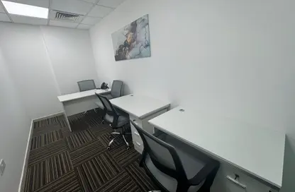 Office Space - Studio - 4 Bathrooms for rent in Hamsah A - Al Karama - Dubai