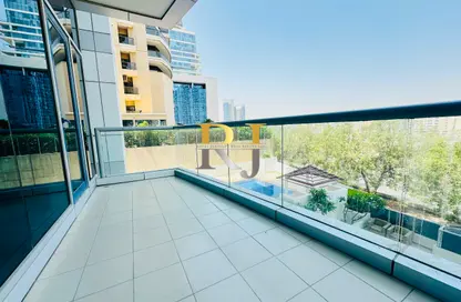 Apartment - 3 Bedrooms - 5 Bathrooms for rent in Bin Hendi Tower - Mankhool - Bur Dubai - Dubai