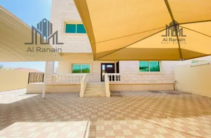 فيلا - 4 غرف نوم - 7 حمامات للايجار في رملة زاخر - زاخر - العين
