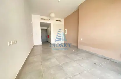 Apartment - Studio - 1 Bathroom for rent in Lucky 1 Residence - Jumeirah Village Circle - Dubai Apartment - Studio - 1 Bathroom for rent in Lucky 1 Residence - Jumeirah Village Circle - Dubai