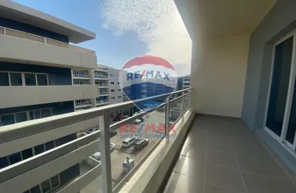Apartment - 2 Bedrooms - 2 Bathrooms for sale in Tower 22 - Al Reef Downtown - Al Reef - Abu Dhabi