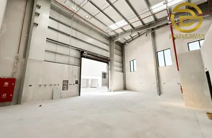 Warehouse - Studio - 2 Bathrooms for rent in Jebel Ali Industrial 1 - Jebel Ali Industrial - Jebel Ali - Dubai Warehouse - Studio - 2 Bathrooms for rent in Jebel Ali Industrial 1 - Jebel Ali Industrial - Jebel Ali - Dubai