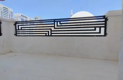 Apartment - 3 Bedrooms - 4 Bathrooms for rent in Vision Twin Towers - Al Najda Street - Abu Dhabi