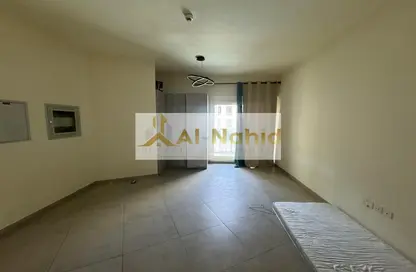 Apartment - 1 Bathroom for rent in Salim 1 Building - Arjan - Dubai