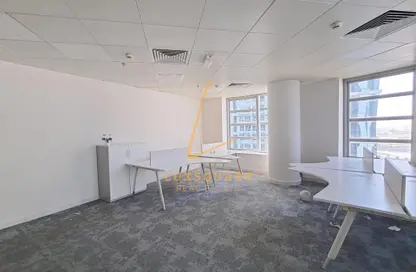 مكتب - استوديو للايجار في البرج الفضي - الخليج التجاري - دبي