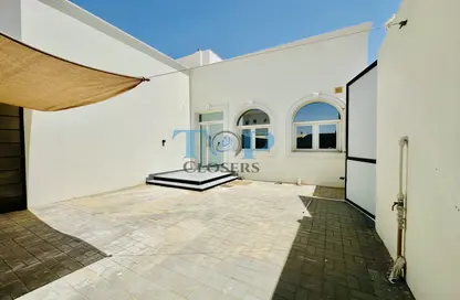 Villa - 2 Bedrooms - 2 Bathrooms for rent in Shi'bat Al Wutah - Al Ain