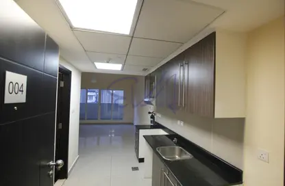 Apartment - Studio - 1 Bathroom for rent in Tower 34 - Al Reef Downtown - Al Reef - Abu Dhabi