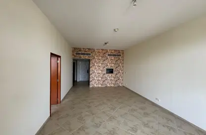 شقة - غرفة نوم - 2 حمامات للبيع في 2 نيو بريدج هيلز - نيو بريدج هيلز - مدينة السيارات - دبي