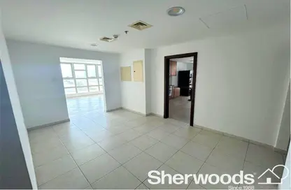 Apartment - 2 Bedrooms - 3 Bathrooms for sale in Princess Tower - Dubai Marina - Dubai