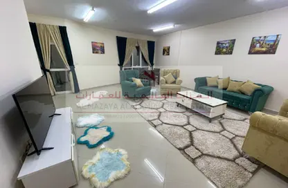 شقة - 2 غرف نوم - 2 حمامات للايجار في شارع التعاون الجديد - التعاون - الشارقة