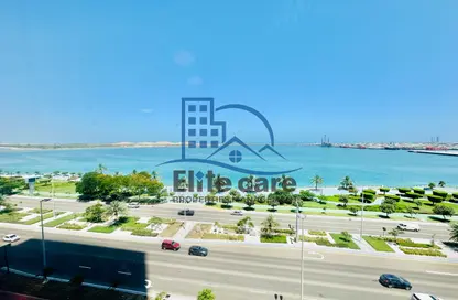 شقة - 2 غرف نوم - 3 حمامات للايجار في تايم مام ريزيدنس - شارع الكورنيش - أبوظبي