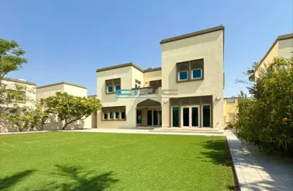 Villa - 3 Bedrooms - 4 Bathrooms for rent in Regional - Jumeirah Park - Dubai