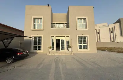 Villa - 4 Bedrooms - 6 Bathrooms for rent in Al Khawaneej 2 - Al Khawaneej - Dubai