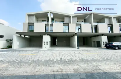 Townhouse - 3 Bedrooms - 4 Bathrooms for sale in Nad Al Sheba Gardens Phase 2 - Nad Al Sheba 1 - Nad Al Sheba - Dubai