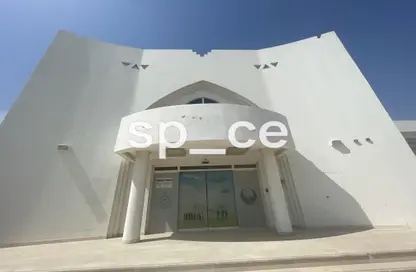Whole Building - Studio - 3 Bathrooms for rent in Muroor Area - Abu Dhabi