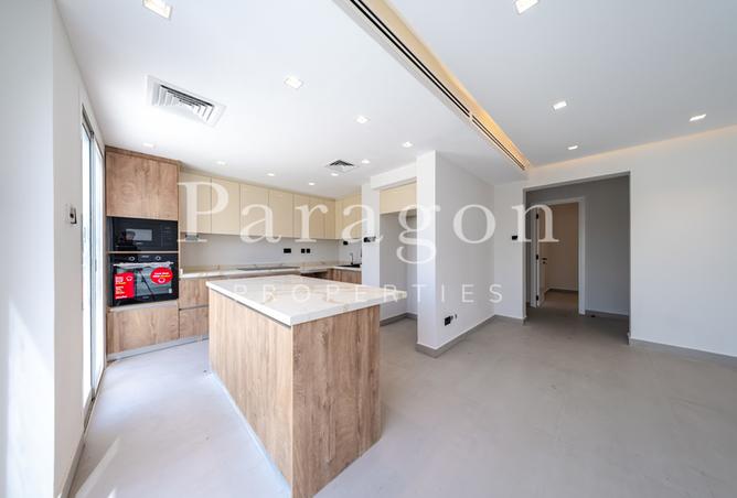 16003325 - Property Image 3