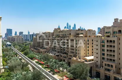 Apartment - 2 Bedrooms - 2 Bathrooms for rent in Al Anbara - Shoreline Apartments - Palm Jumeirah - Dubai