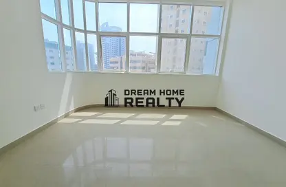 Apartment - 2 Bedrooms - 2 Bathrooms for rent in New Al Taawun Road - Al Taawun - Sharjah