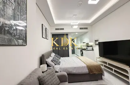 Apartment - Studio - 1 Bathroom for sale in Samana Golf Avenue - Dubai Studio City - Dubai