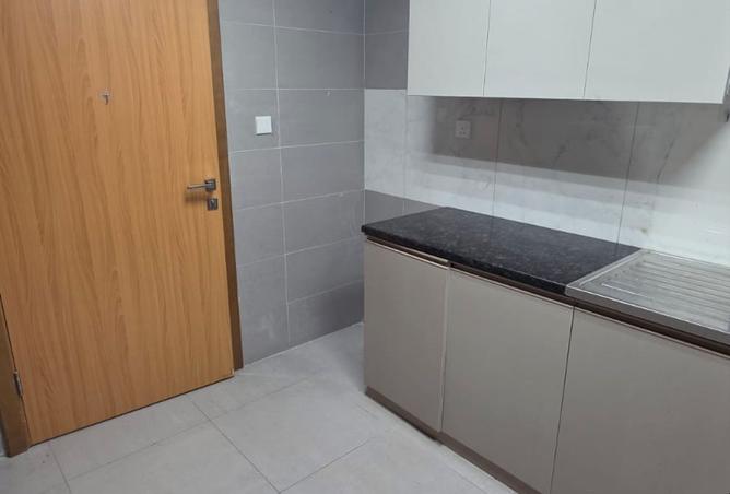 16002200 - Property Image 3