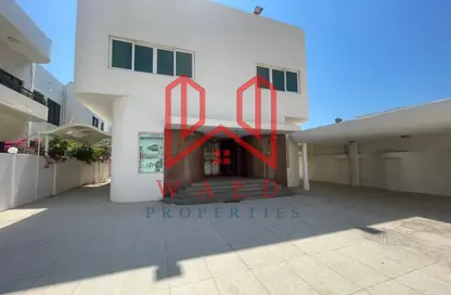 Villa - Studio - 7+ Bathrooms for rent in Jumeirah 1 Villas - Jumeirah 1 - Jumeirah - Dubai