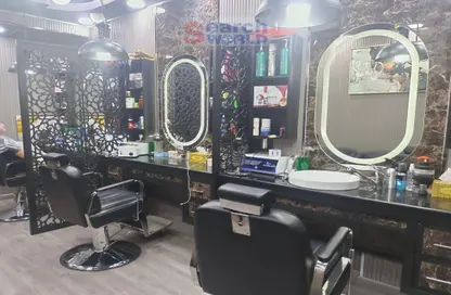 Shop - Studio for rent in Khalidiya Street - Al Khalidiya - Abu Dhabi