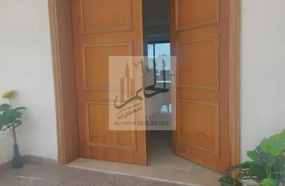 فيلا - 5 غرف نوم - 7 حمامات للايجار في الخور - الزورا - عجمان