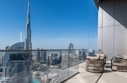 Outdoor Building image for: Apartment - 6 Bedrooms - 7 Bathrooms for sale in Boulevard Point - Downtown Dubai - Dubai, Image 1