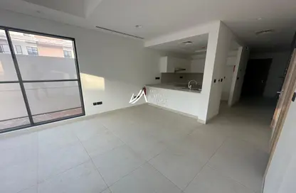 Empty Room image for: Townhouse - 3 Bedrooms - 4 Bathrooms for rent in Aldhay at Bloom Gardens - Bloom Gardens - Al Salam Street - Abu Dhabi, Image 1