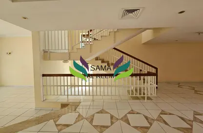 Villa - Studio - 4 Bathrooms for rent in Al Manara - Dubai