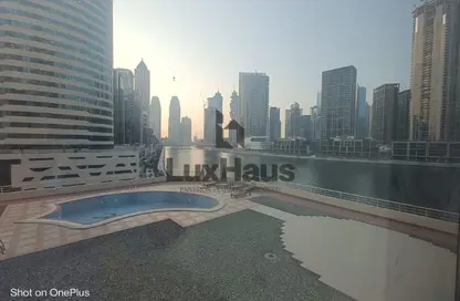 مكتب - استوديو - 2 حمامات للايجار في برج الأعمال - الخليج التجاري - دبي