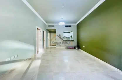 Apartment - 1 Bedroom - 2 Bathrooms for rent in Axis silver 1 - Dubai Silicon Oasis - Dubai