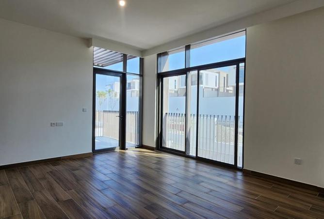 15984396 - صورة العقار 2