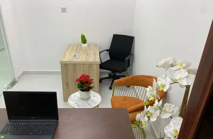 مكتب - استوديو - 1 حمام للايجار في ريد اڤينيو - منطقة القرهود - دبي