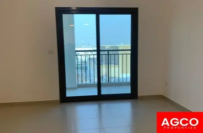 Apartment - 1 Bedroom - 1 Bathroom for sale in Hayat Boulevard-2A - Hayat Boulevard - Town Square - Dubai