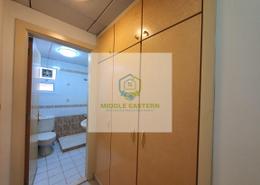 شقة - 2 غرف نوم - 2 حمامات للكراء في شارع الدفاع - أبوظبي