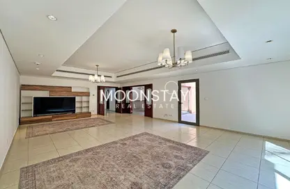 Townhouse - 4 Bedrooms - 5 Bathrooms for rent in Mangrove Village - Rabdan - Abu Dhabi