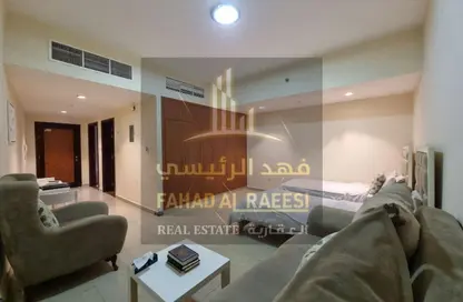 شقة - 1 حمام للبيع في مساكن كورنيش عجمان - طريق كورنيش عجمان - عجمان