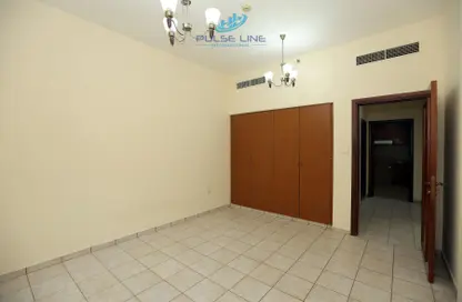 Apartment - 1 Bedroom - 2 Bathrooms for rent in Afnan Building - Mankhool - Bur Dubai - Dubai