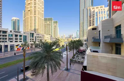 Apartment - 2 Bedrooms - 3 Bathrooms for sale in BLVD Crescent Podium - BLVD Crescent - Downtown Dubai - Dubai
