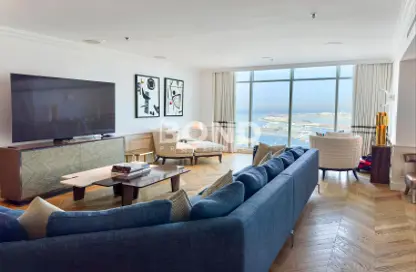 Living Room image for: Apartment - 3 Bedrooms - 5 Bathrooms for sale in Emirates Crown - Dubai Marina - Dubai, Image 1