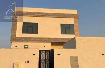 Villa - 4 Bedrooms - 6 Bathrooms for rent in Rodhat Al Qarat - Al Rowdat Suburb - Sharjah