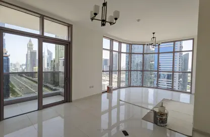 Apartment - 1 Bedroom - 2 Bathrooms for rent in City Towers - Sheikh Zayed Road - Dubai