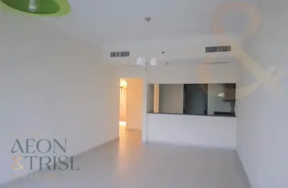Apartment - 1 Bedroom - 2 Bathrooms for rent in Lakeshore Tower 1 - JLT Cluster Y - Jumeirah Lake Towers - Dubai