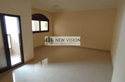 Apartment - 2 Bedrooms - 3 Bathrooms for rent in Al Qulaya'ah - Al Sharq - Sharjah